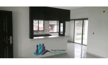 EN VENTA CASA EN VILLA MERCEDES DAVID, 450 MT2.