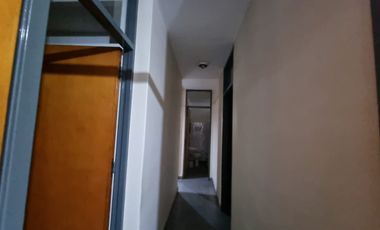 CASA EN VENTA  DE TRES DORMITORIOS EN CAPITAL