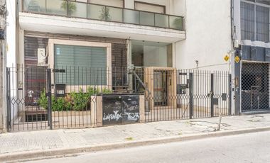 OFICINA - VENTA- ZONA CENTRO - MUY AMPLIA