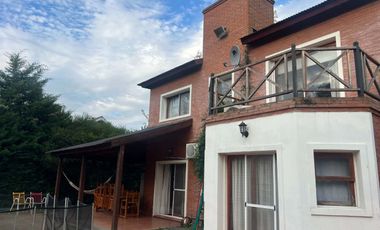 ALQUILER CASA 4 AMB PISCINA CAMPOS DE ALVAREZ