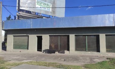 Venta local comercial con deposito
