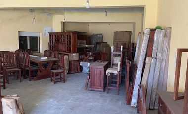 Venta local comercial con deposito