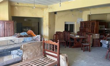 Venta local comercial con deposito