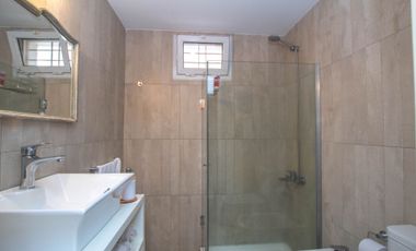 Venta Casa multifamiliar Martinez con jardin