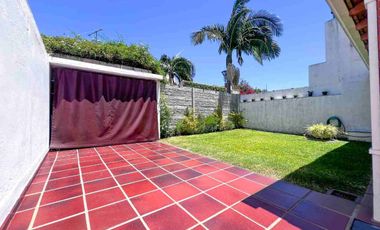 Venta Casa multifamiliar Martinez con jardin