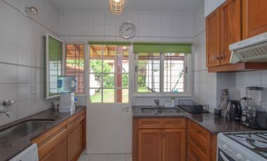 Venta Casa multifamiliar Martinez con jardin