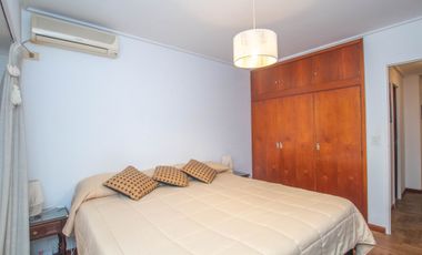 Venta Casa multifamiliar Martinez con jardin
