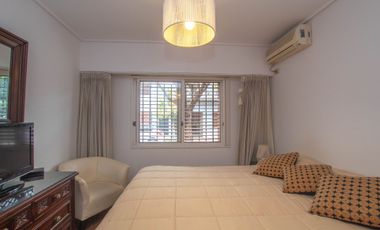 Venta Casa multifamiliar Martinez con jardin