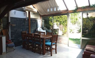 Venta Duplex 4 amb Ramos Mejia con cochera  jardin