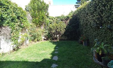 Venta Duplex 4 amb Ramos Mejia con cochera  jardin