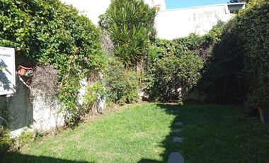Venta Duplex 4 amb Ramos Mejia con cochera  jardin