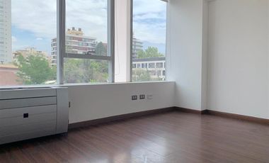 Oficina en Venta en CERCANO A ESTACION METRO LOS LEONES Y TOBALABA