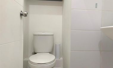 Oficina en Venta en CERCANO A ESTACION METRO LOS LEONES Y TOBALABA