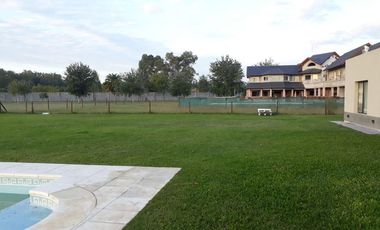 CASA EN FINCAS DE SAN VICENTE