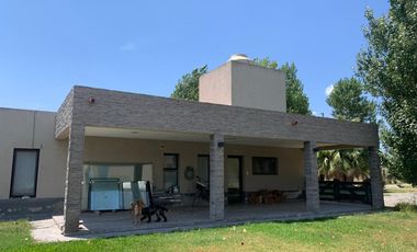CASA EN FINCAS DE SAN VICENTE