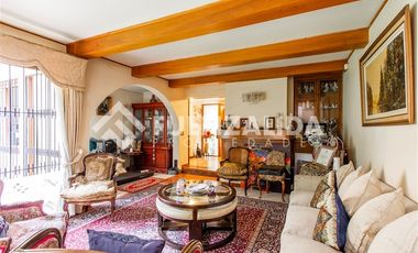 Casa en Venta en Avda Santa María/ Sector Rotonda Lo Curro