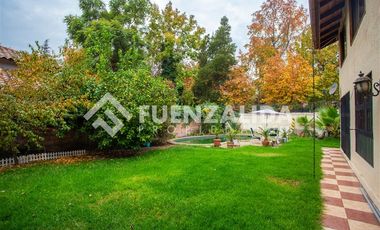 Casa en Venta en Avda Santa María/ Sector Rotonda Lo Curro
