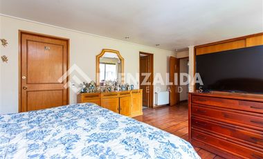 Casa en Venta en Avda Santa María/ Sector Rotonda Lo Curro