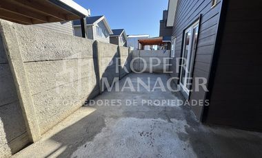 Casa en Arriendo en Villa Parque Cordillera 2 - 4D-2B + Estac