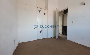 Casa en Venta en Av. Las Torres Piedra Roja Metro Lo Cruzat