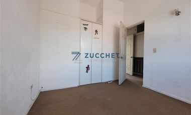 Casa en Venta en Av. Las Torres Piedra Roja Metro Lo Cruzat