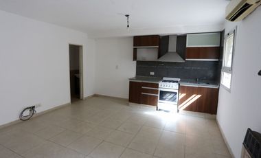 CASA EN VENTA EN LUIS GUILLON TIPO DUPLEX