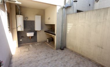 CASA EN VENTA EN LUIS GUILLON TIPO DUPLEX
