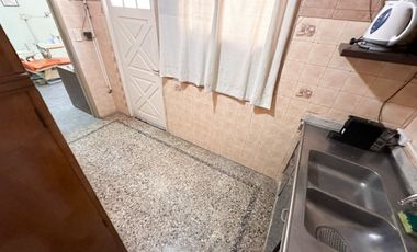 ALQUILER USO PROFESIONAL- 3 AMB CON PATIO- LANÚS