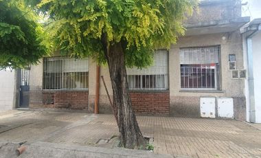 Oportunidad!!!  2 ph a ref. Fondo libre Quilmes