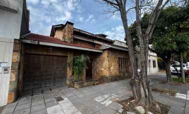Casa 3 amb lote propio con quincho y cochera
