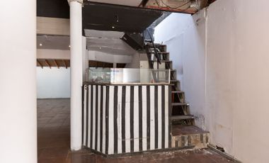 VENTA LOCAL COMERCIAL EN HURLINGHAM - PERMUTA