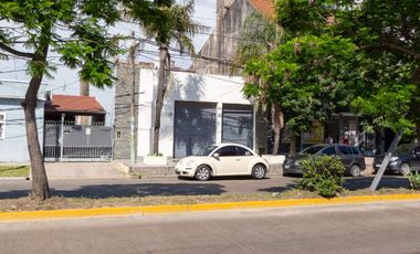 VENTA LOCAL COMERCIAL EN HURLINGHAM - PERMUTA