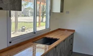 Casa a estrenar en Barrio Santo Domingo S. Vicente