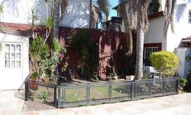 VETA CASA 6 AMBIENTES PARQUE Y PILETA V SARMIENTO