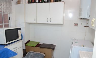 VETA CASA 6 AMBIENTES PARQUE Y PILETA V SARMIENTO