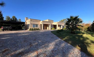 CASA EN VENTA, CHACRA DE LA CRUZ
