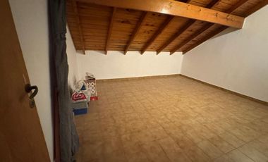 Venta casa 5 ambientes Santa Clara del Mar