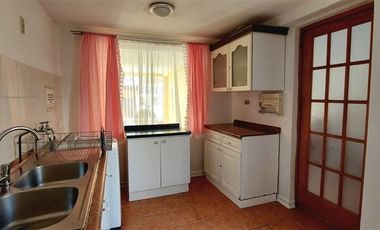 Casa en Arriendo en El Palomar