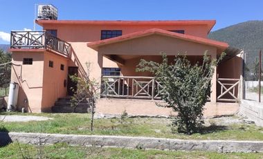 Quinta disponible en venta. En San Antonio de las Alazanas, sobre carretera a unos minutos del pueblo