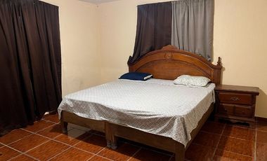 Quinta disponible en venta. En San Antonio de las Alazanas, sobre carretera a unos minutos del pueblo