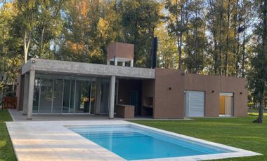 CASA A ESTRENAR PUERTO PARAISO CON PISCINA