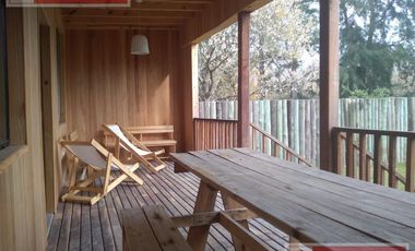 Cabañas en Alquiler a orillas del arroyo en Ing. Maschwitz Amuebladas disponible a partir de Agosto