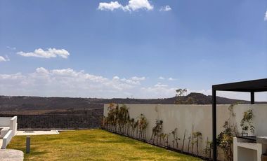 PENTHOUSE AMUEBLADO EN RENTA EN CAÑADAS DEL LAGO, CORREGIDORA, QRO.