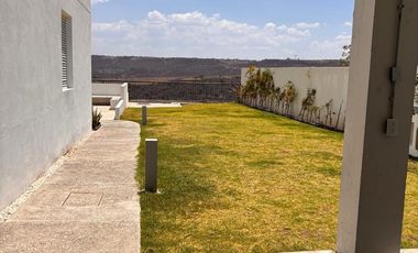 PENTHOUSE AMUEBLADO EN RENTA EN CAÑADAS DEL LAGO, CORREGIDORA, QRO.