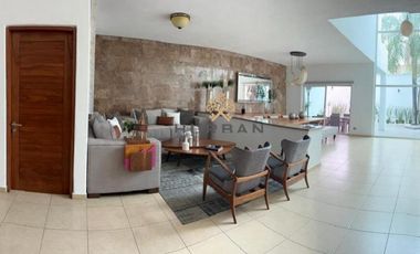 HURBAN VENDE casa en Las Misiones