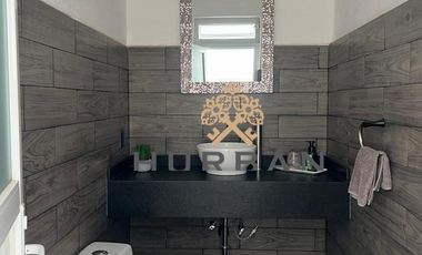 HURBAN VENDE casa en Las Misiones