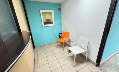 Oficina en venta en Lomas de Tecamachalco