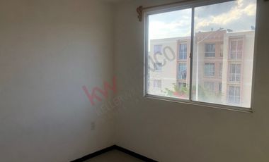 Moderno Depa. en Venta - La Estancia, Muy cerca de Libramiento sur poniente y de zona industrial.