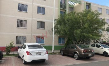 Moderno Depa. en Venta - La Estancia, Muy cerca de Libramiento sur poniente y de zona industrial.