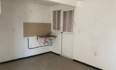 Moderno Depa. en Venta - La Estancia, Muy cerca de Libramiento sur poniente y de zona industrial.